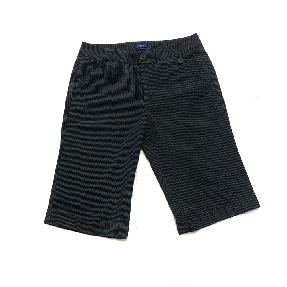 Dockers- womens navy blue shorts petite